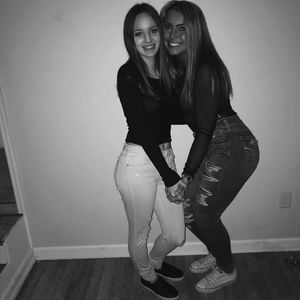 Meet your Posher, Marissa